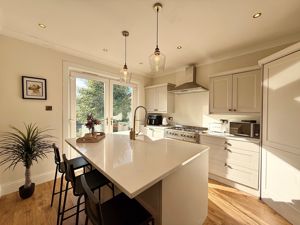 Photo 5- click for photo gallery